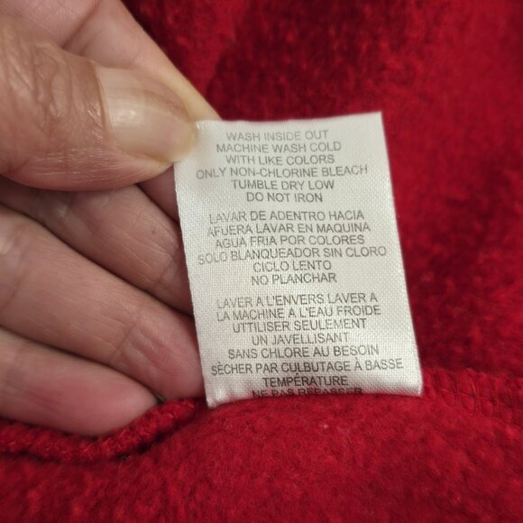 Strawberry Shortcake Sweater Sweatshirt Size XS  Red Long Sleeve Oversized - Picture 9 of 10